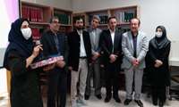 تقدیر از کارشناس بازنشسته اداره آموزش دانشکده پیراپزشکی